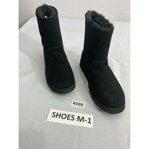Womans Time & Tru Ankle Boots 7 black Lined Pull On
